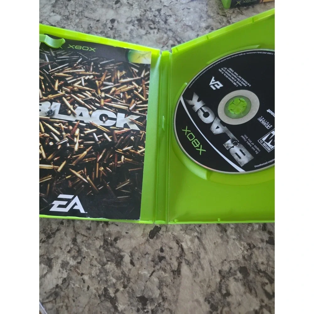 EA Black Shooter M NTSC-U/C (Microsoft Xbox) Manual Included
